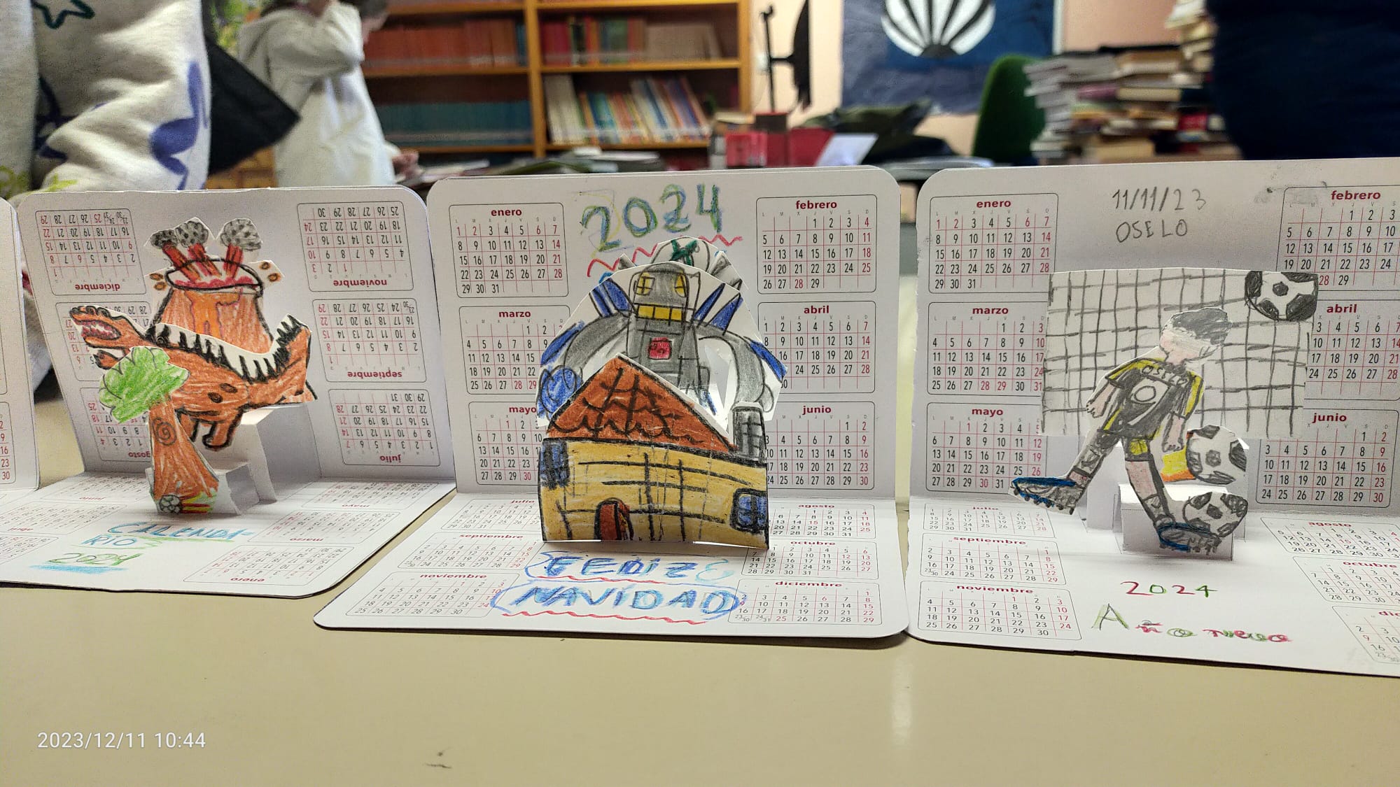 Taller de felicitaciones navide�as. Talleres animados